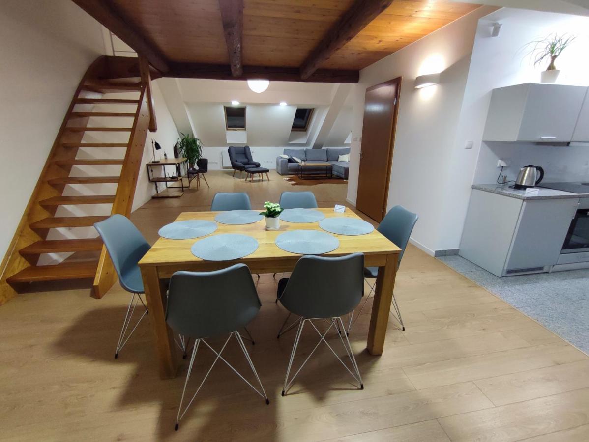 Apartament"Nad Niwka 6" Z Zamykanym Bezplatnym Parkingiem Bielsko-Biala Exterior foto
