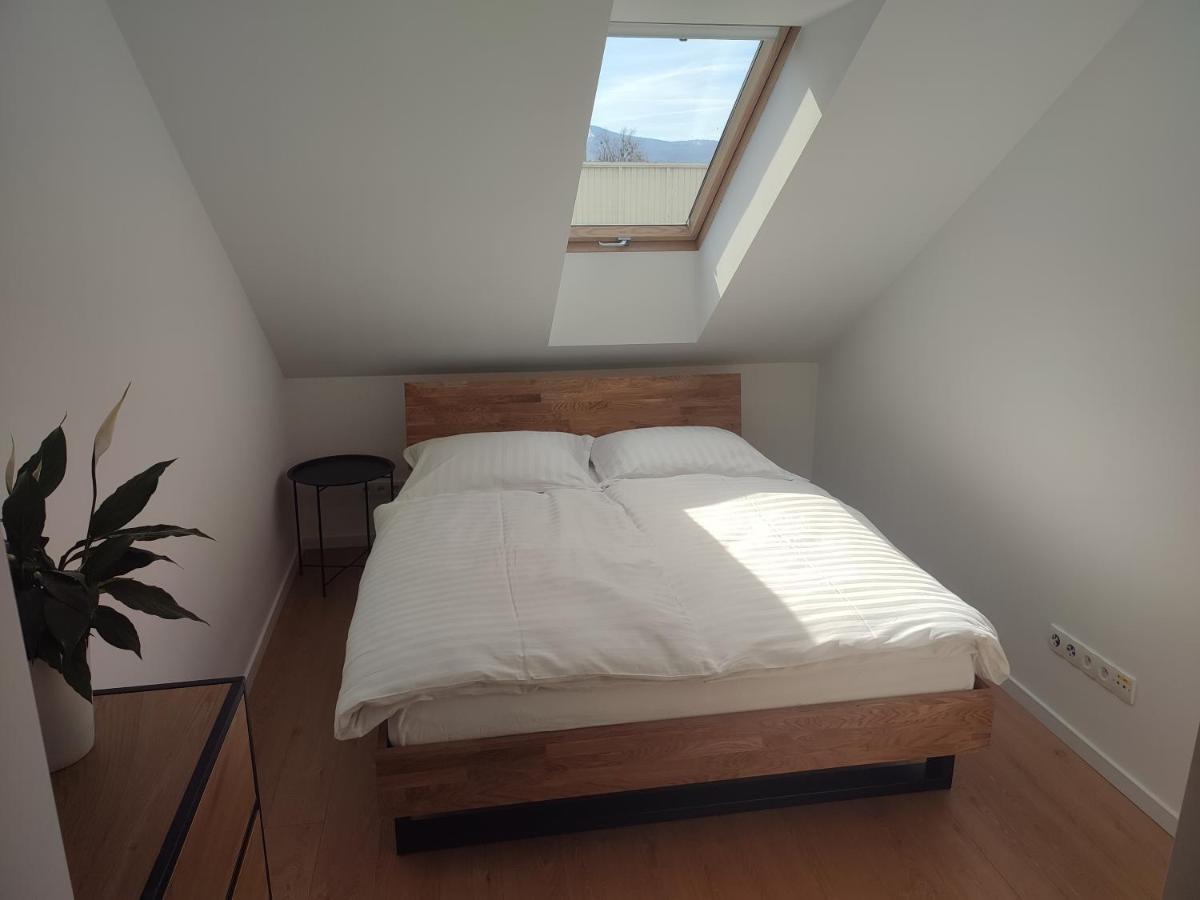 Apartament"Nad Niwka 6" Z Zamykanym Bezplatnym Parkingiem Bielsko-Biala Exterior foto